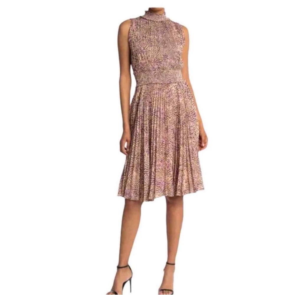 🪴New NANETTE LEPORE animal print pleated dress orange yellow leopard